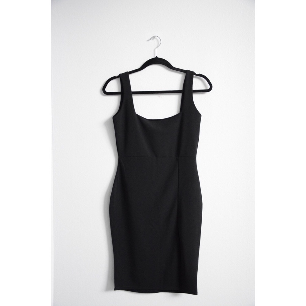 Miss Guided Midi Dress